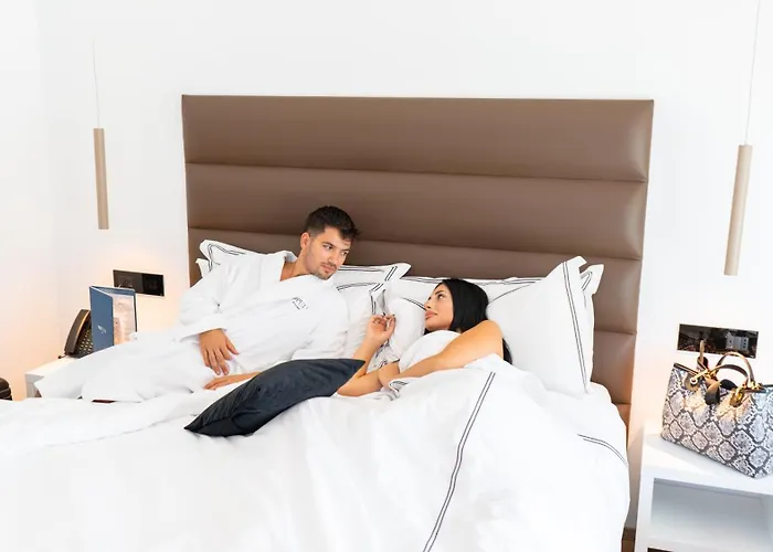 Popula - The Lifestyle Hotel